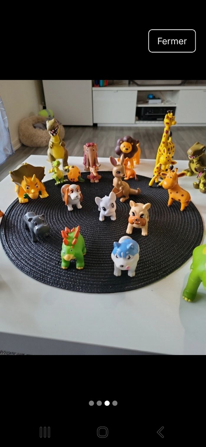 Lot de 28 figurines - photo numéro 3