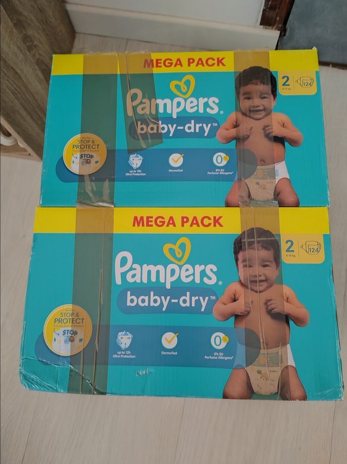 Couche Pampers taille 2 T2 - photo numéro 2