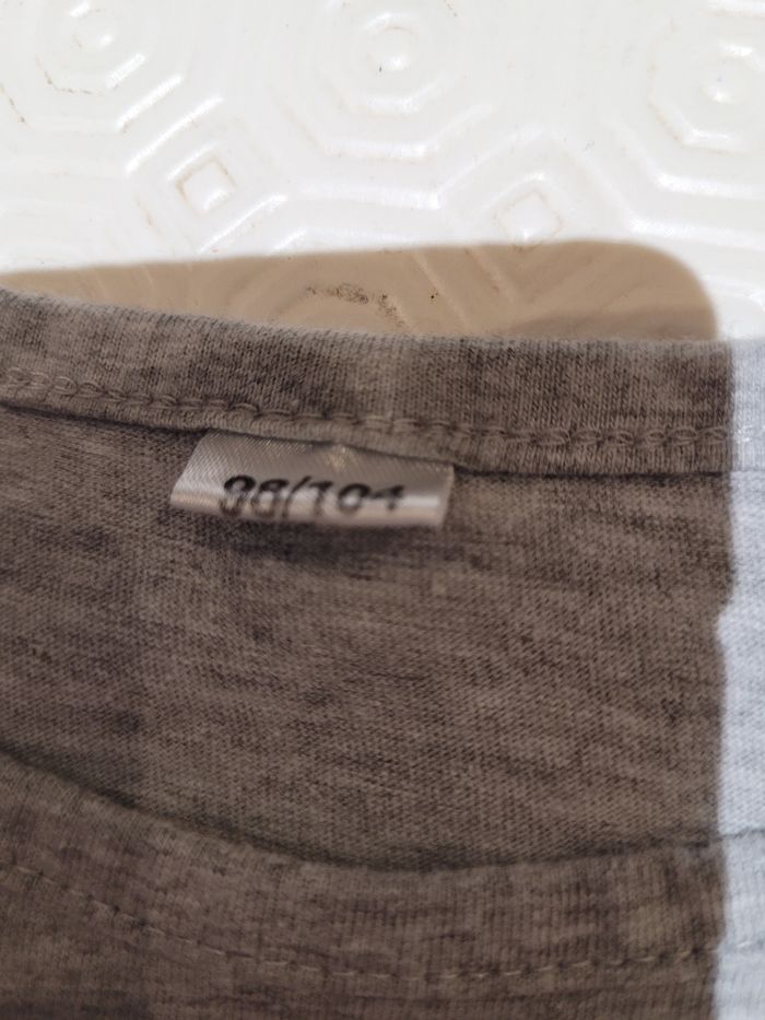 Tunique 98/104 - photo numéro 4