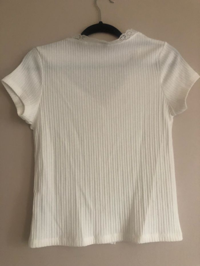 Haut blanc - photo numéro 2