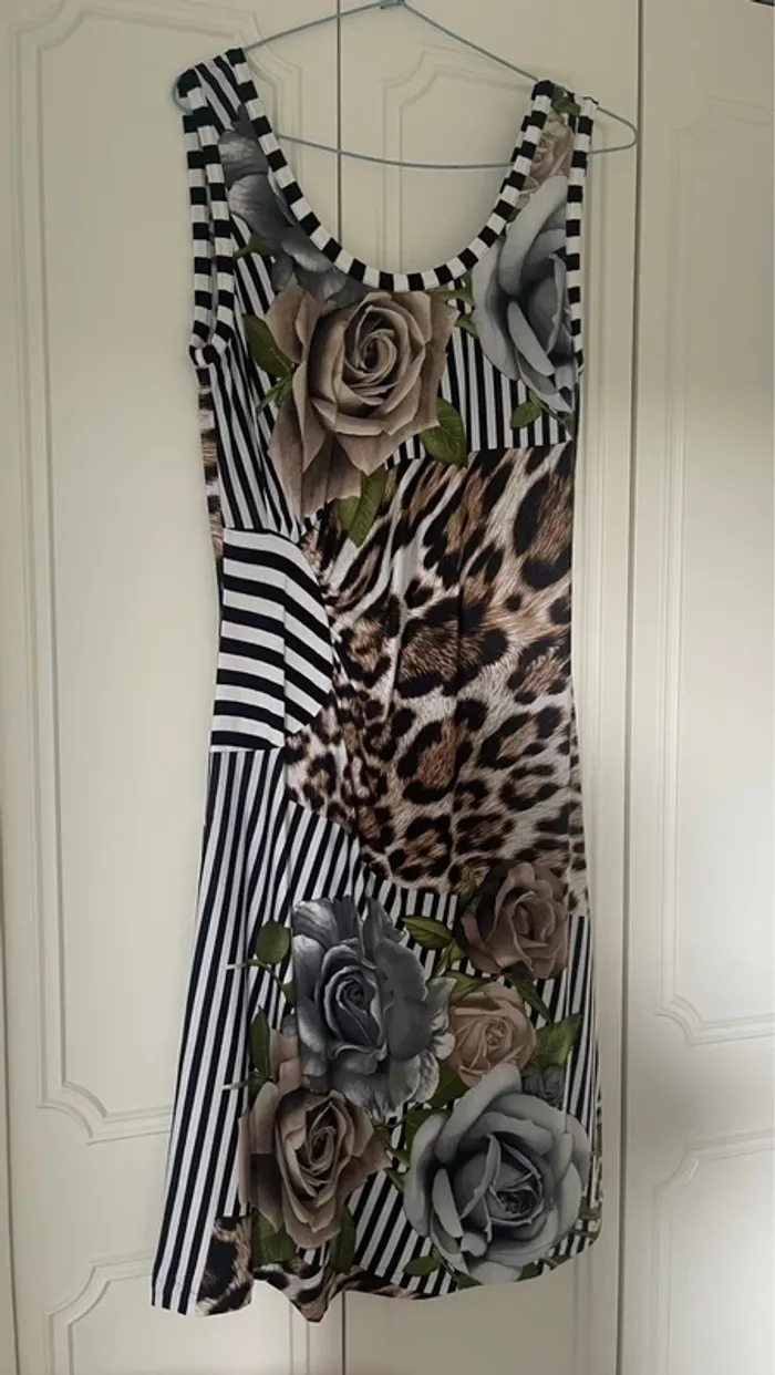 Très jolie robe
