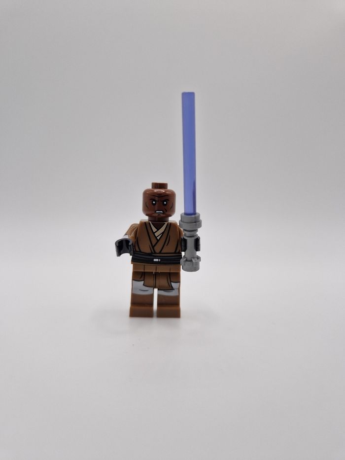 Figurine type lego Jedi Windu star wars
