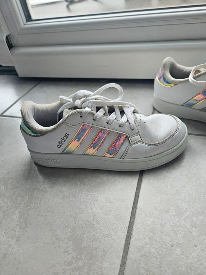 Basket Adidas - photo numéro 3