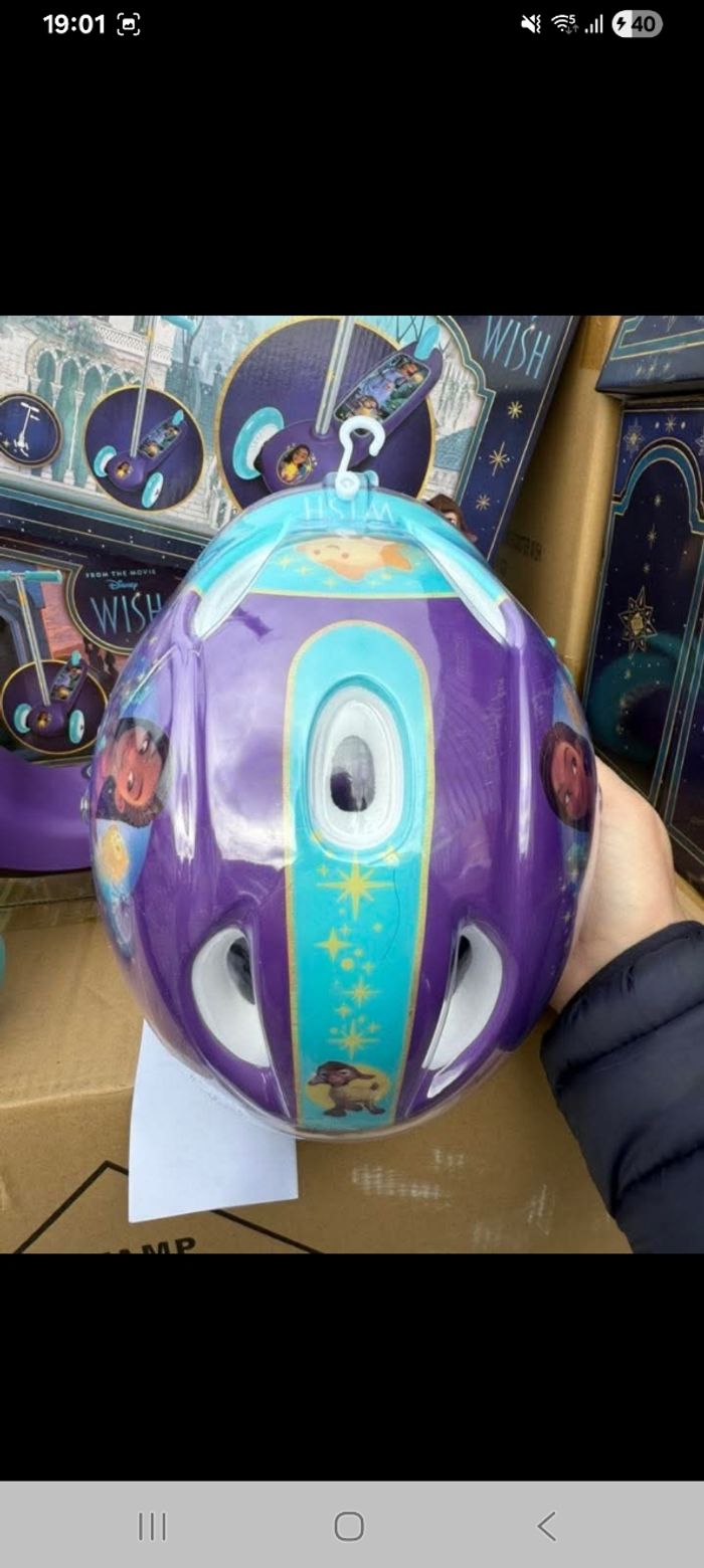 Trotinette 2 roue frein arrière wish avec son casque disney - photo numéro 2