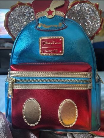 Sac loungefly dumbo me contacter avant d’acheter