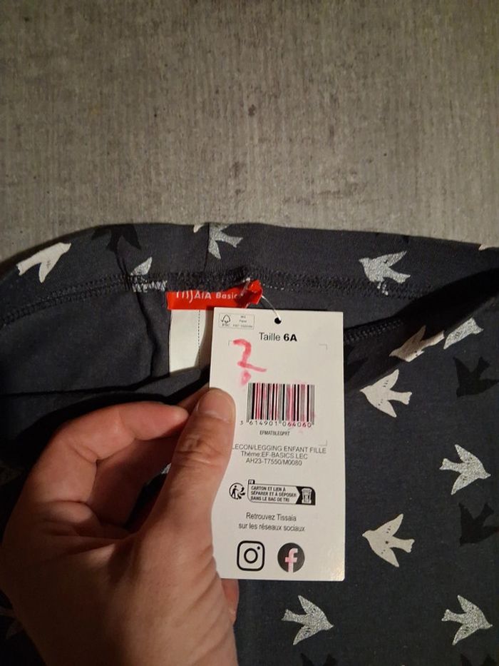 Legging tissaia 6ans neuf - photo numéro 2