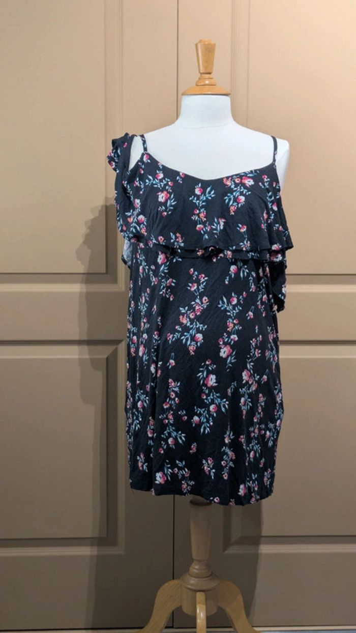 Robe courte noir fleuri MS mode - L (40) - Élégant & Confort Absolu