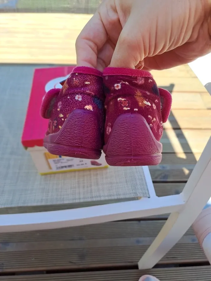 Chaussons Bellamy Taille 22 - photo numéro 3