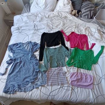Lot vêtements taille xs