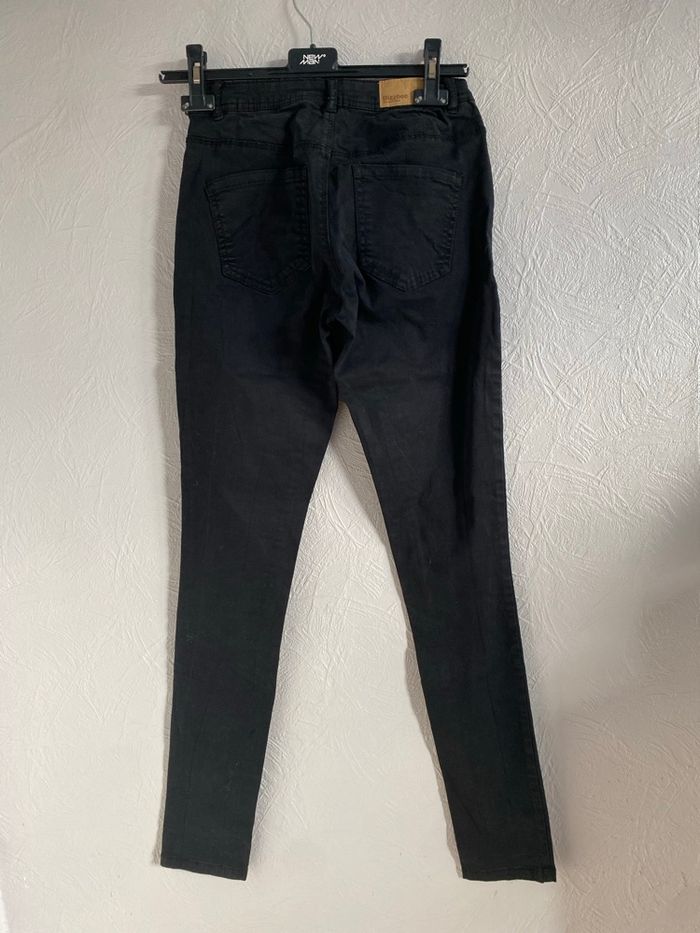 Jeans skinny noir - photo numéro 2