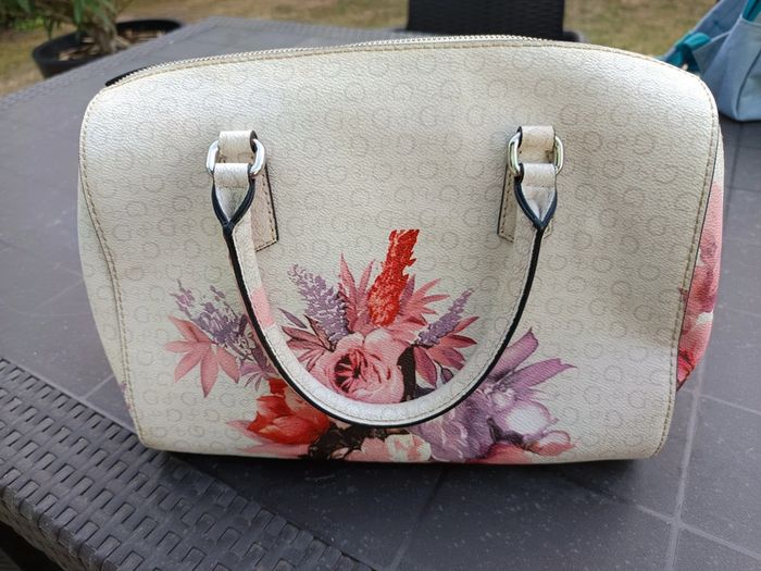 Sac guess - photo numéro 2