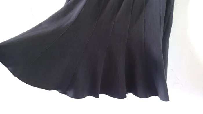 🌸 Jupe évasée, taille 44 - photo numéro 2