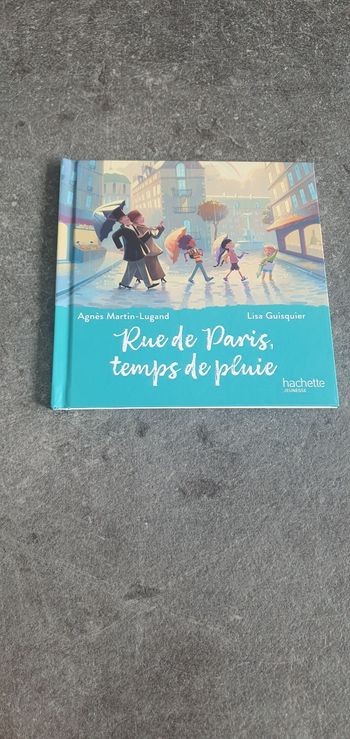 Rue de Paris, temps de pluie