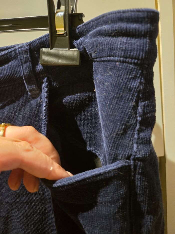 Pantalon velours bleu marine T. 44-46 Bonprix neuf - photo numéro 5