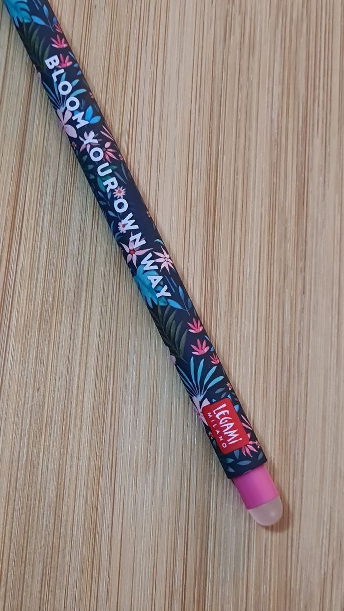 Legami Fleur 🌸1 Stylo Effaçable Neuf édition plus commercialisée - photo numéro 4