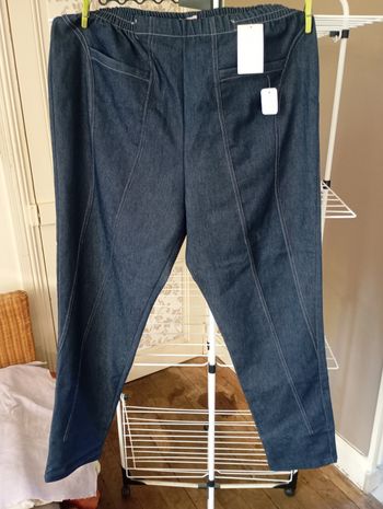A vendre pantalon jean pour femme