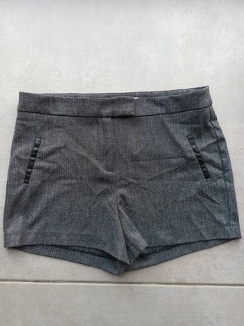 Très beau short Naf-naf habillé T34