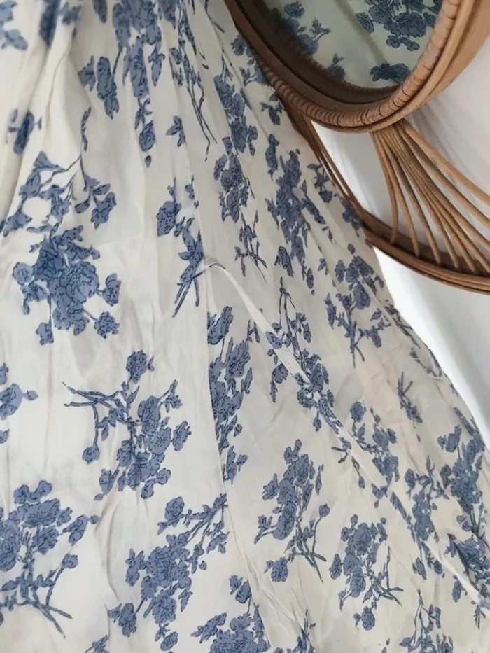 Robe fleurie col bardot - photo numéro 6