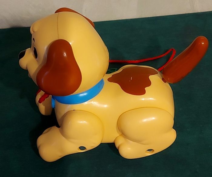 Petit chien Snoopy "Fisher-Price" - photo numéro 4