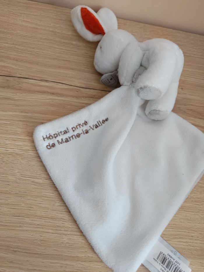 Doudou lapin blanc doudou et compagnie - photo numéro 4