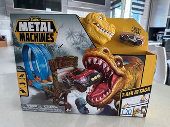 Circuit voiture dinosaures