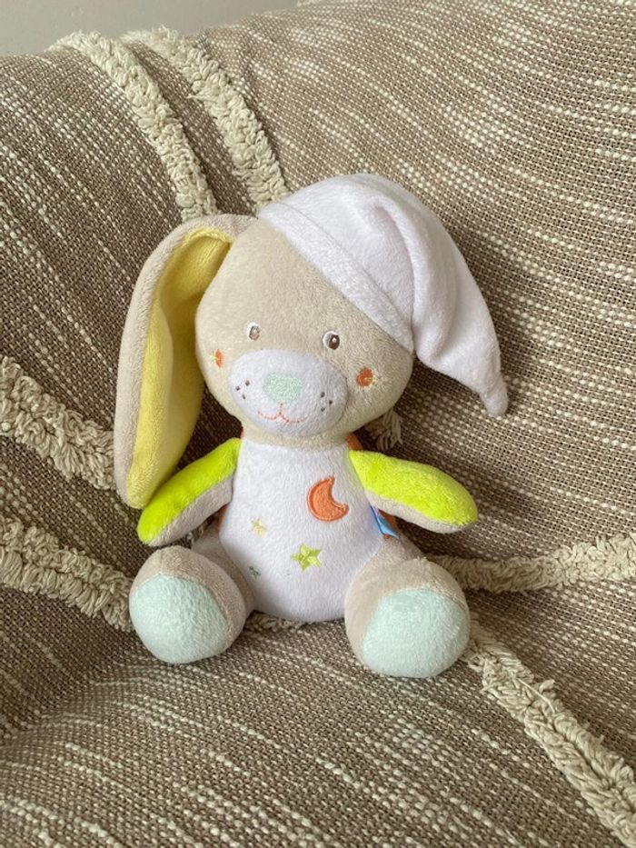 Peluche doudou 24cm sucre d’orge lapin beige blanc orange et vert