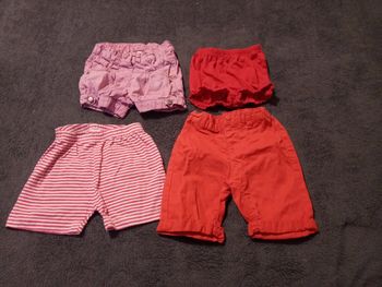 Lot de 4 shorts 18 mois