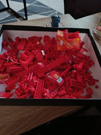 Diverses pièces lego rouge