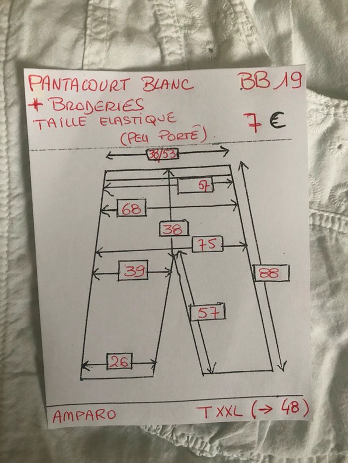 BB19- Pantacourt blanc fantaisie « amparo » T XXL ( jusqu’au 48) porté 4-5 fois - photo numéro 12