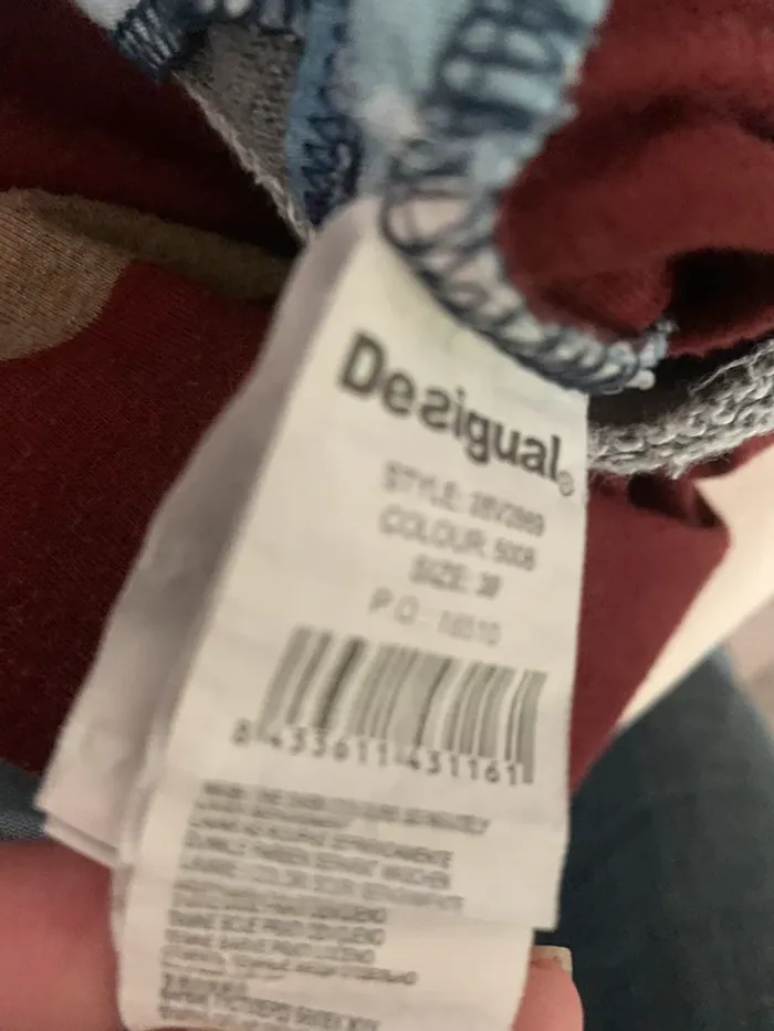 Robe Desigual taille 38 très bon état manche six longues - photo numéro 13