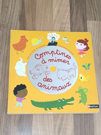 Livre 12 Comptines à mimer des animaux Nathan