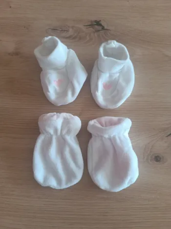 Ensemble chaussons moufles