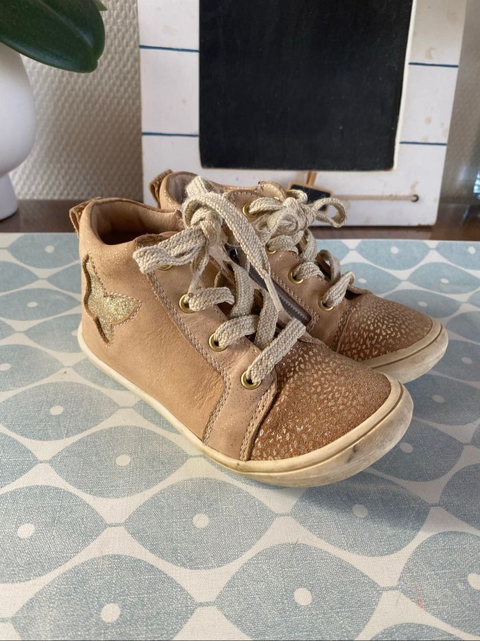 Chaussure fille taille 25 - photo numéro 3