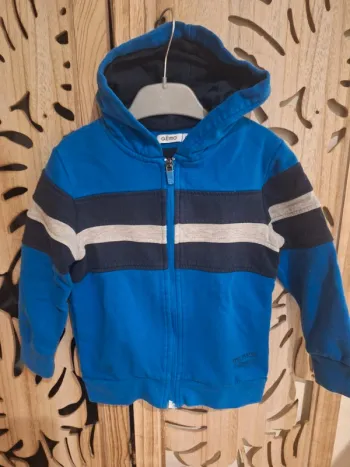 Gilet/veste de survêtement taille 5 ans