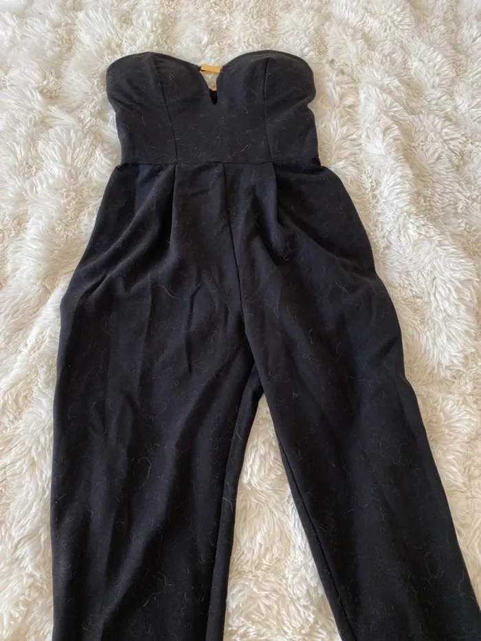 Jolie combinaison bustier noire Asos taille 34 - photo numéro 2
