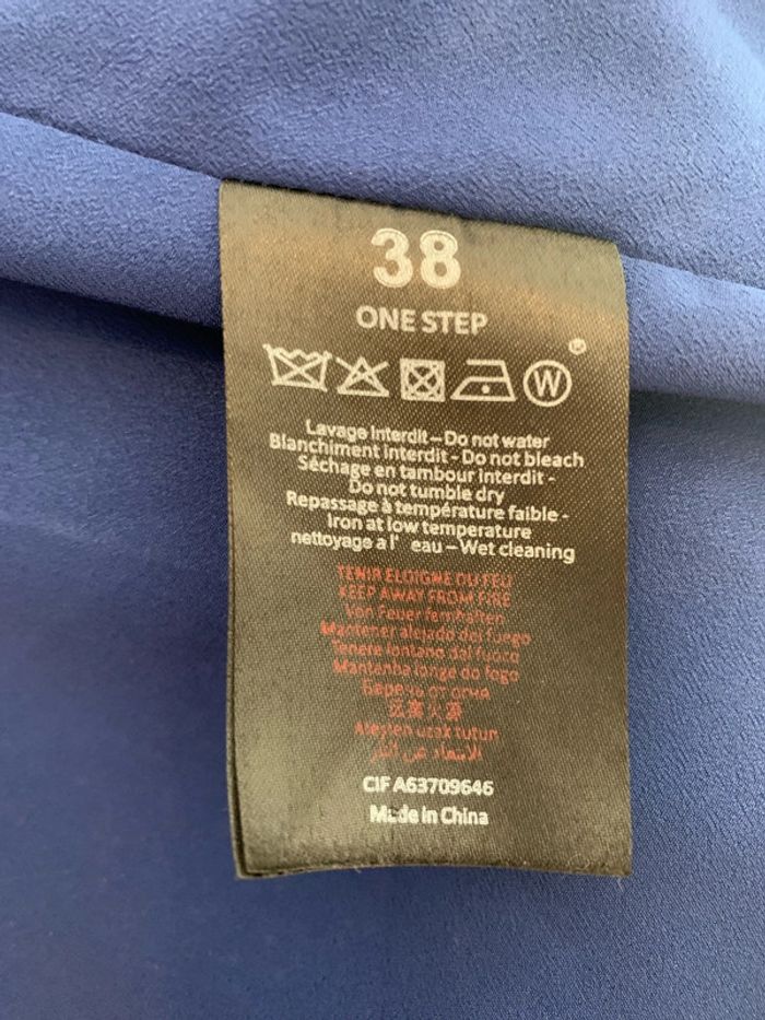 Magnifique robe One Step - photo numéro 4