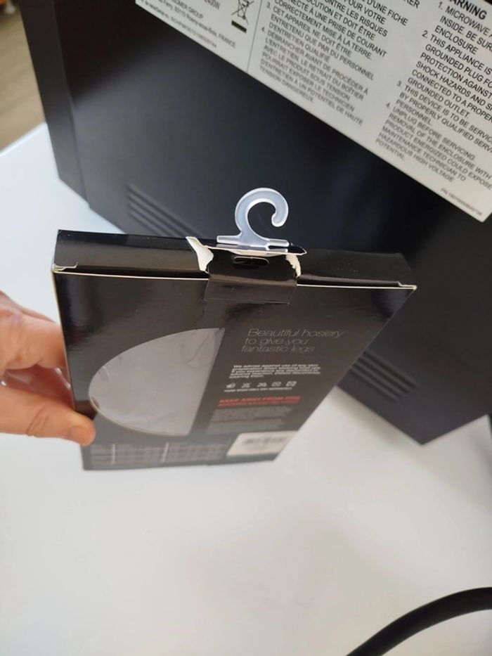 Bas noir neuf taille medium - photo numéro 7