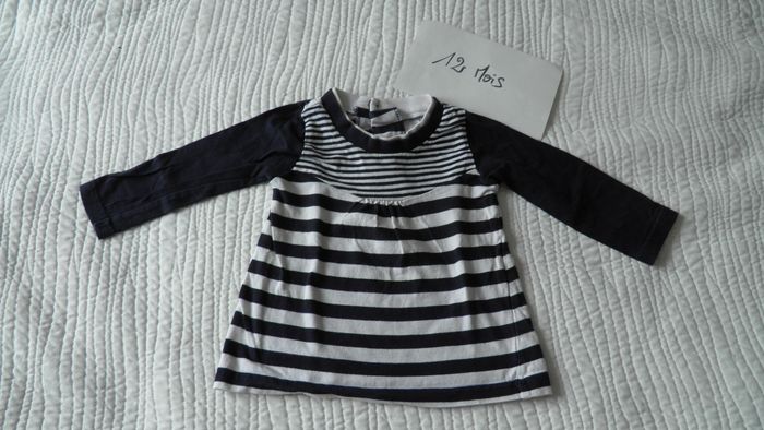 T-shirt rayé noir et blanc 12 mois manches longues