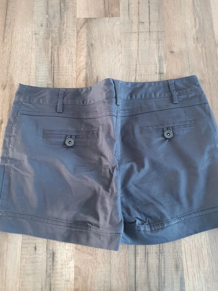 Short 40 - photo numéro 4