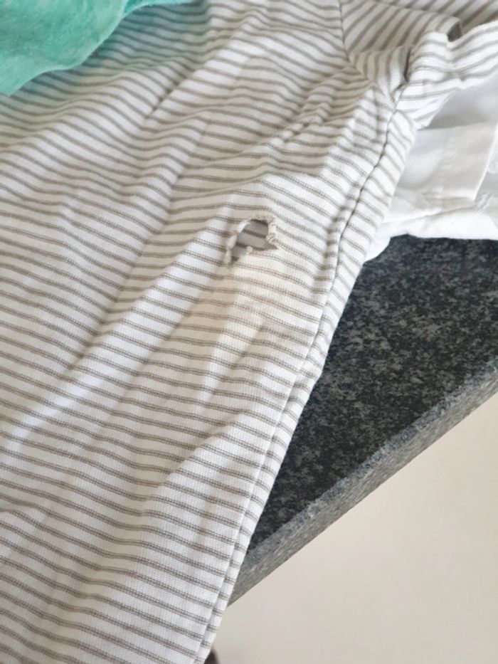 3 t-shirts manche courte 18 mois-23 MOIS - photo numéro 6