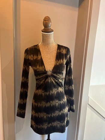 Robe Zara tie-dye décolleté anneau – tendance Y2K