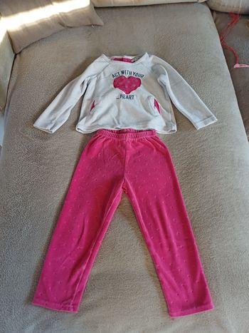 Lot pyjamas fille 4 ans
