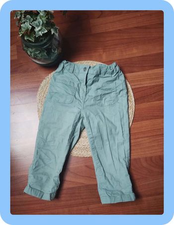 Pantacourt tex 6-7 ans en très bon état