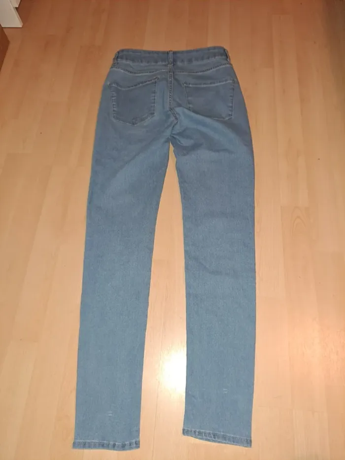 Jean Skinny Bleu Clair Taille 36 - Kiabi - Confortable et Tendance - photo numéro 4
