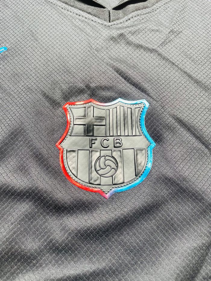 Maillot concept foot Barça noir rouge bleu Travis Scott taille S - photo numéro 6