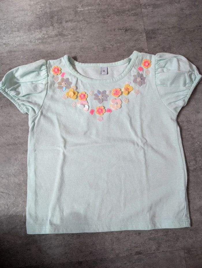 T-shirt fleuri fille 4 ans chic