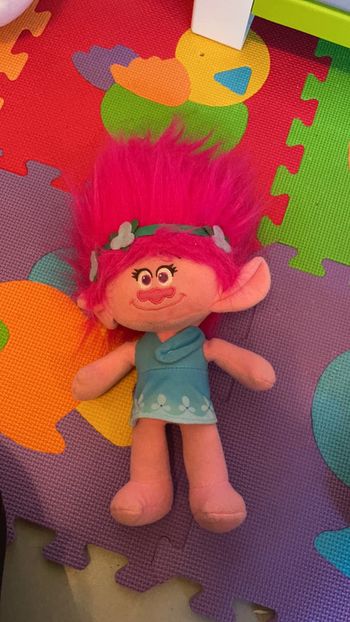 Peluche popy des trolls