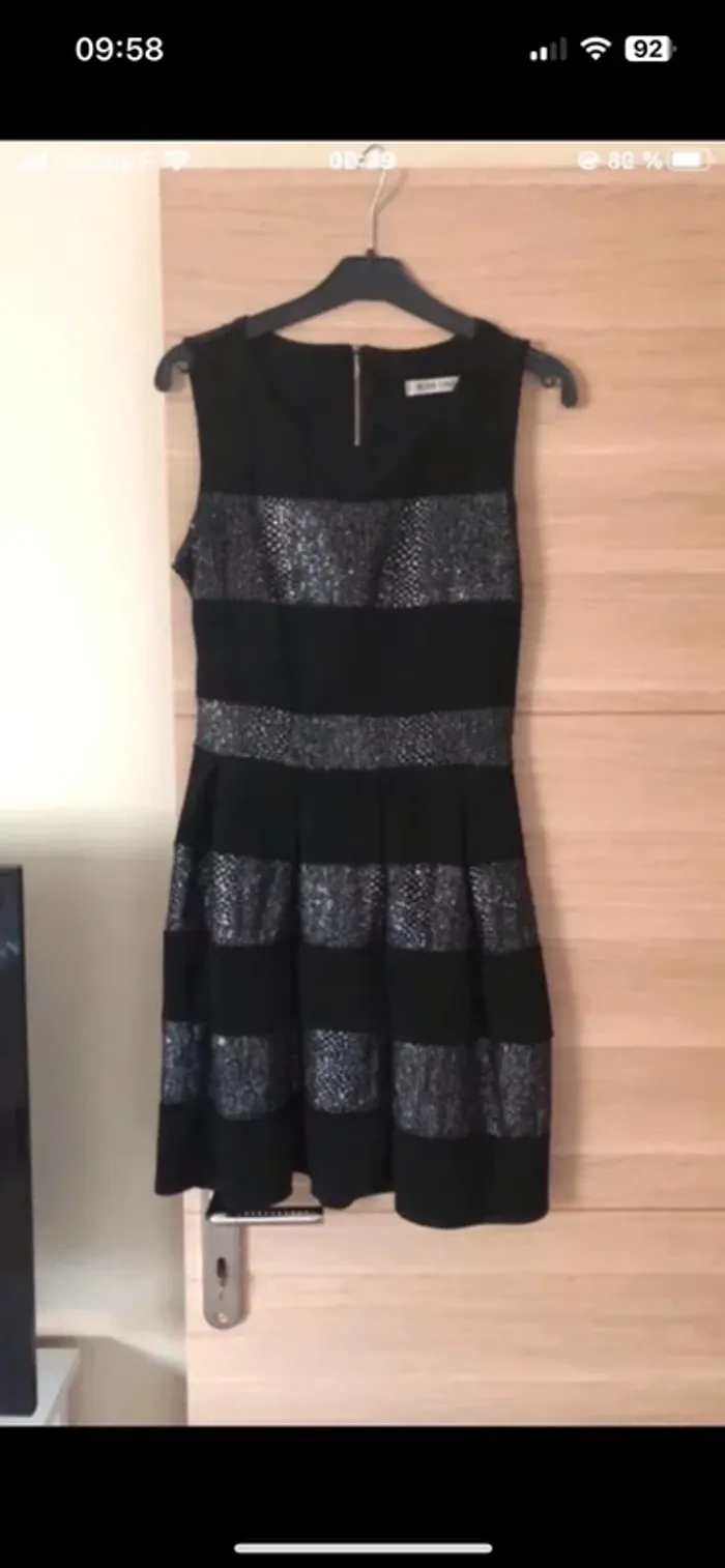 Robe patineuse noire argentée - photo numéro 2