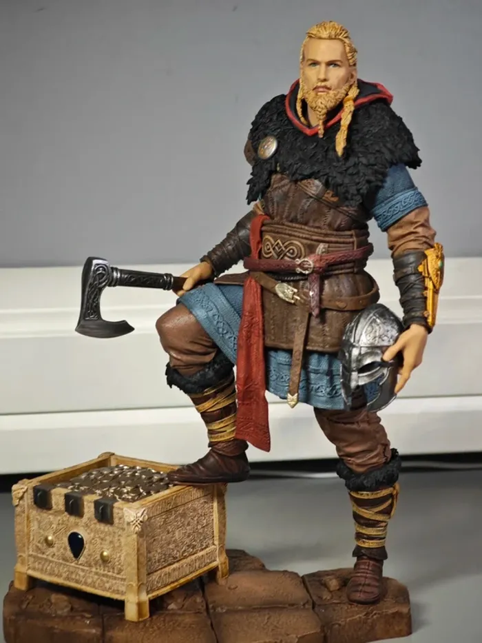Figurine Assassin's Creed Valhalla : Eivor 25cm Officielle Ubisoft neuve - photo numéro 2