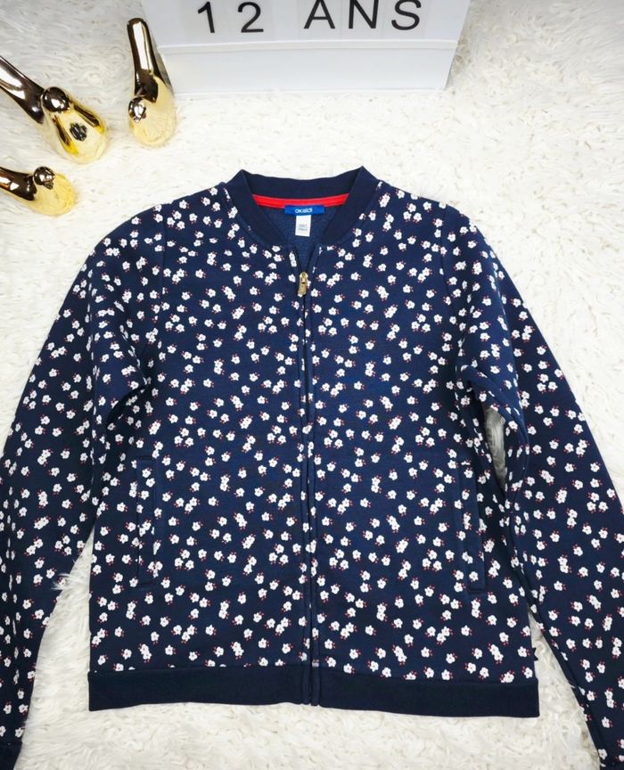 Teddy zippé bleu marine Fille taille 12 ans marque Okaidi 🦜 - photo numéro 3